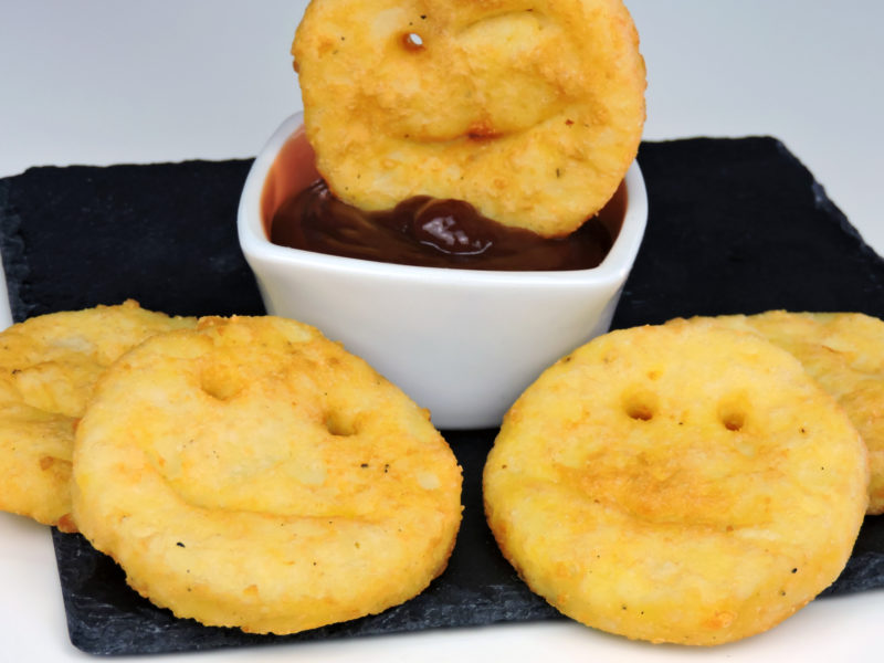 Patatas fritas smile (smiley fries)