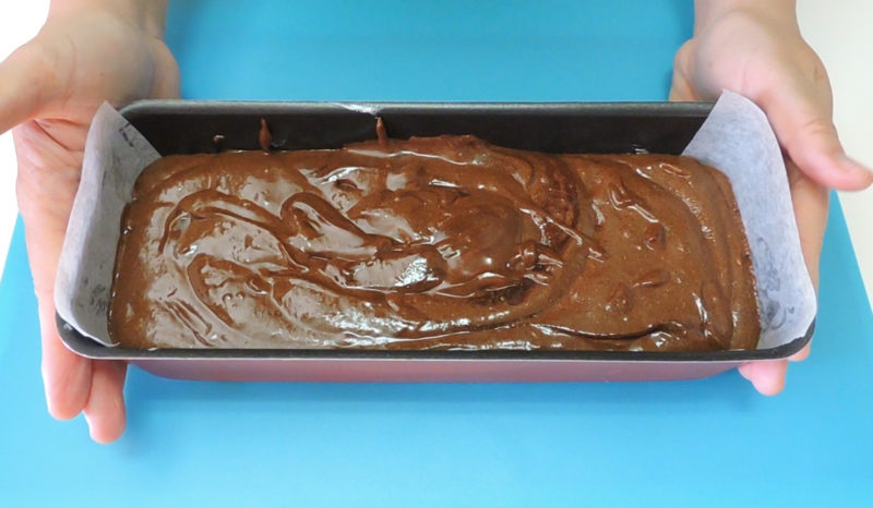 Pastel de chocolate antes de hornear