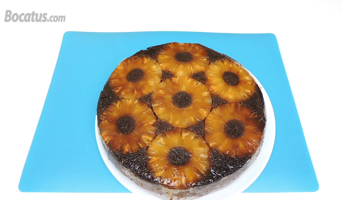 Pastel de chocolate y piña – Bocatus
