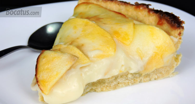 Receta de Tarta de Manzana con crema pastelera
