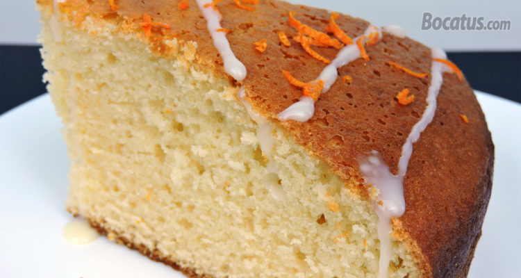 Bizcocho esponjoso de dos leches y naranja Bizcocho esponjoso de dos leches y naranja