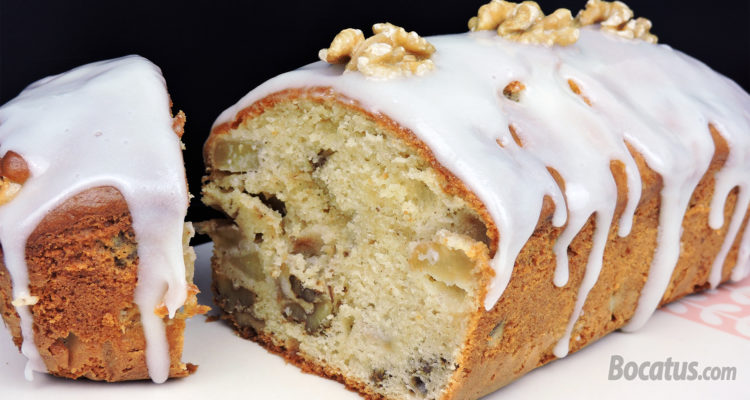 Bizcocho de queso, manzana y nueces Bizcocho de queso, manzana y nueces