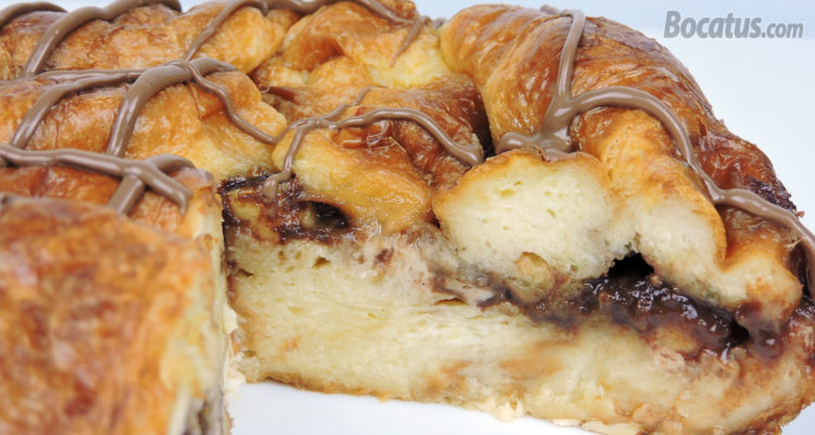 Tarta de Cruasanes con Chocolate y Plátano Tarta de Cruasanes con Chocolate y Plátano