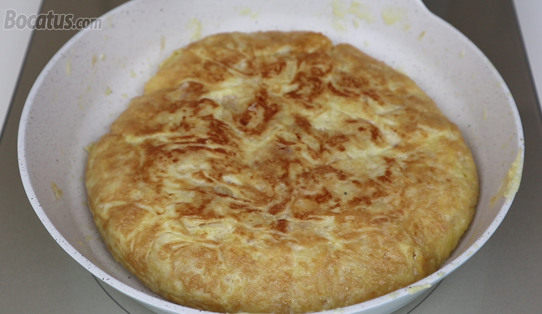 Tortilla de patatas rápida ¡¡con patatas fritas de bolsa!!