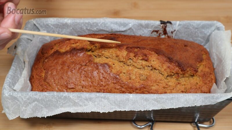 Bizcocho de boniato recién horneado