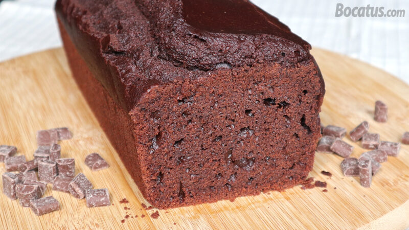 Bizcocho de chocolate húmedo y jugoso ¡con agua caliente! Bizcocho de chocolate húmedo y jugoso ¡con agua caliente!