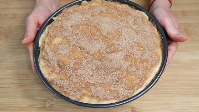 Tarta de manzana lista para hornear